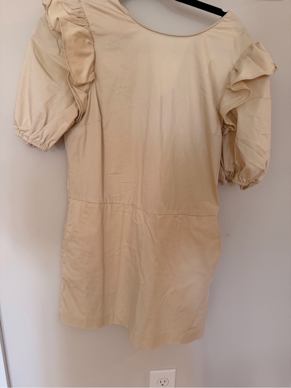 Women’s Cream Ruffle Sleeve Romper